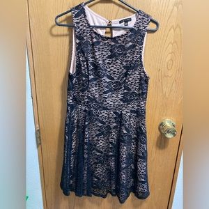 Selling dress